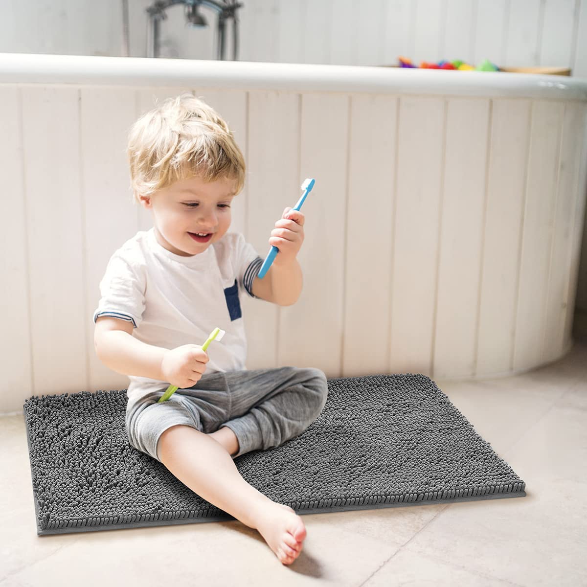 Bathroom Rug, Non-Slip Bath Mat, Soft Cozy Shaggy Thick Bath Rugs for Bathroom, Plush Rugs for Bathtubs, Water Absorbent Rain Showers(Dark Grey, 17"×24")